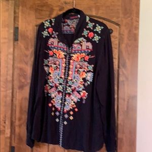 Johnny was silk shirt w/embroidery